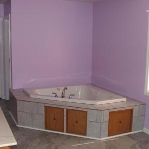 Master bath with garden tub