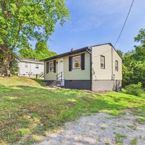 Photo #5 of 604 Grace St, Farmville, VA 0.1 acres