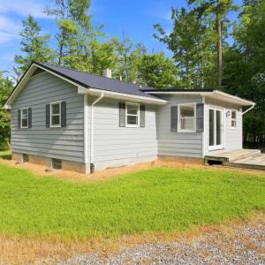 Photo #17 of 3742 Abilene, Farmville, VA 1.6 acres