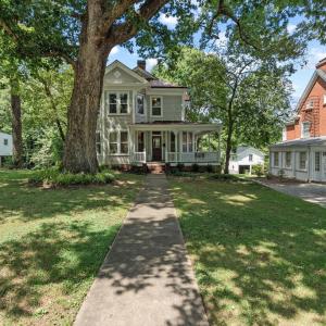 Photo #49 of 706 High St, Farmville, VA 0.2 acres