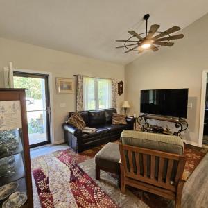 Photo #5 of 551 Poorhouse Rd, Rice, VA 2.0 acres