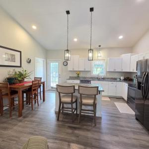 Photo #7 of 551 Poorhouse Rd, Rice, VA 2.0 acres