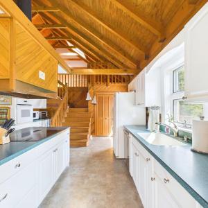 Photo #18 of 1323 Old Peachtree Road, Green Bay, VA 12.6 acres