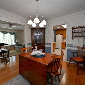 Photo #9 of 1602 Briery Rd, Farmville, VA 0.9 acres
