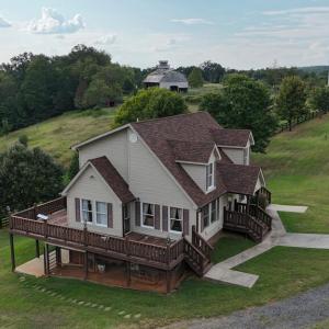 Photo #10 of 195 Horsehoe Dr, Hurt, VA 8.8 acres