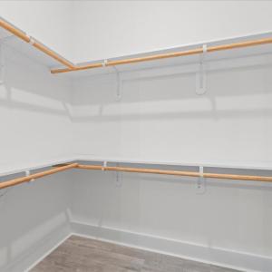 Walk in closet