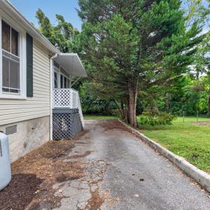 Photo #36 of 408 E. Second Street, Farmville, VA 0.4 acres