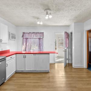 Photo #20 of 401 College Avenue, Blackstone, VA 0.4 acres