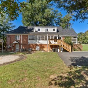Photo #7 of 401 College Avenue, Blackstone, VA 0.4 acres