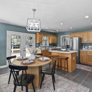 Photo #8 of 304 Dana Drive, Farmville, VA 0.5 acres