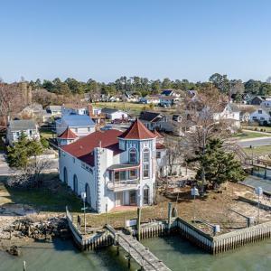 Photo #28 of 3481 MAIN ST, CHINCOTEAGUE, VA 0.2 acres