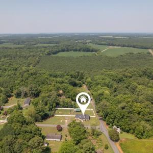 Photo #37 of 11126 SEALEY ROAD, BIRDSNEST, VA 0.6 acres