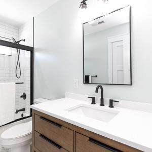 Full Bath 1