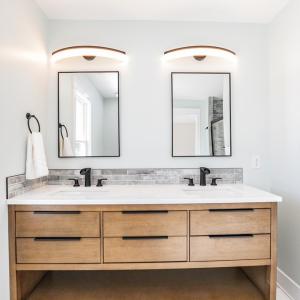 Double sink vanity