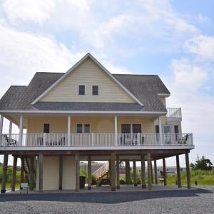 Photo #4 of 2522 MAIN ST, CHINCOTEAGUE, VA 0.2 acres