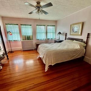 Bedroom 1 in front house