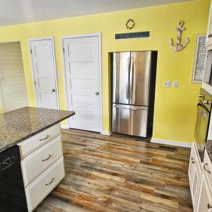 Photo #14 of 5504 AMRIEN DR, CHINCOTEAGUE, VA 0.3 acres