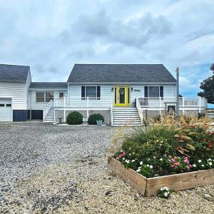 Photo #4 of 5504 AMRIEN DR, CHINCOTEAGUE, VA 0.3 acres