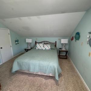 Photo #40 of 5504 AMRIEN DR, CHINCOTEAGUE, VA 0.3 acres