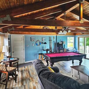 Photo #17 of 5504 AMRIEN DR, CHINCOTEAGUE, VA 0.3 acres