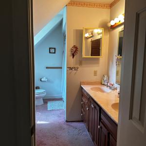 2nd Floor Bedroom bathroom