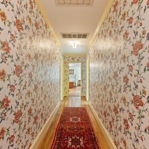 2nd floor hallway leading to bedrooms 3 and 4