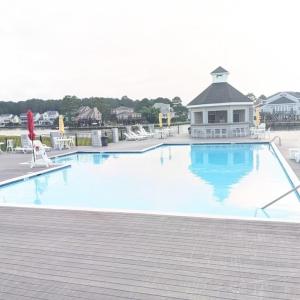 Tiki bar pool