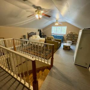 Photo #31 of 28099 HARBORTON RD, HARBORTON, VA 1.4 acres