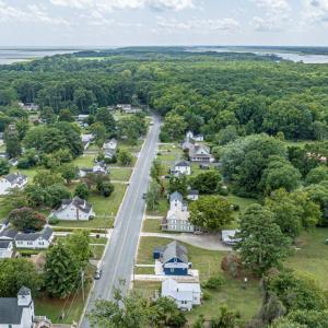 Photo #16 of 35486 UPSHUR NECK RD, QUINBY, VA 0.6 acres
