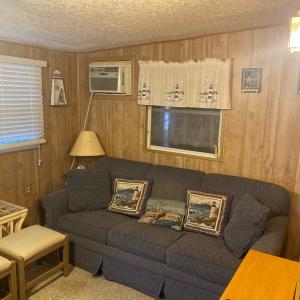 Photo #10 of 8281 BAY FRONT LN, CHINCOTEAGUE, VA 0.1 acres