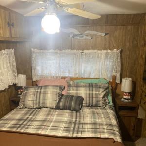 Photo #7 of 8281 BAY FRONT LN, CHINCOTEAGUE, VA 0.1 acres