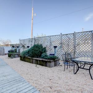 Photo #62 of 4141 MAIN ST, CHINCOTEAGUE, VA 0.2 acres