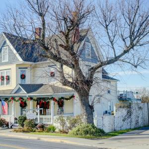 Photo #72 of 4141 MAIN ST, CHINCOTEAGUE, VA 0.2 acres