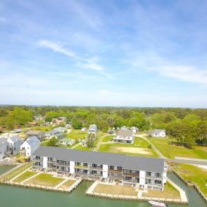 Photo #11 of 7622 EAST SIDE RD, CHINCOTEAGUE, VA