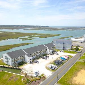 Photo #2 of 7622 EAST SIDE RD, CHINCOTEAGUE, VA