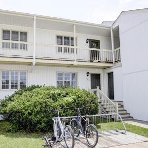 Photo #4 of 7622 EAST SIDE RD, CHINCOTEAGUE, VA