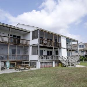 Photo #46 of 7622 EAST SIDE RD, CHINCOTEAGUE, VA