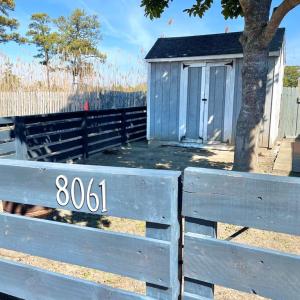 Photo #8 of 8061 MIRE POND ONE, CHINCOTEAGUE, VA 0.1 acres