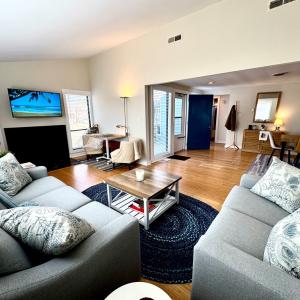 Photo #3 of 5450 WARREN ST, CHINCOTEAGUE, VA 0.4 acres