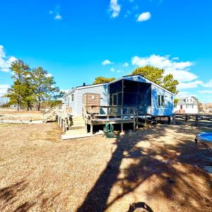 Photo #48 of 5450 WARREN ST, CHINCOTEAGUE, VA 0.4 acres