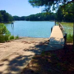 Community boat ramp