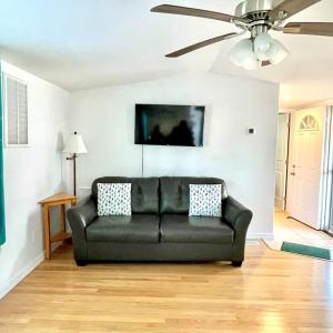 Photo #21 of 33238 EVERGREEN DR, NEW CHURCH, VA 0.3 acres