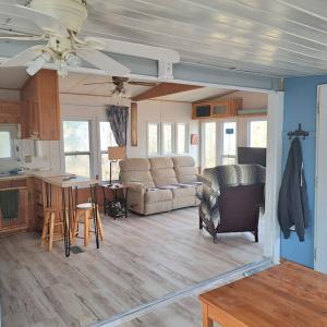 Photo #5 of 8035 MIRE POND ONE, CHINCOTEAGUE, VA 0.1 acres