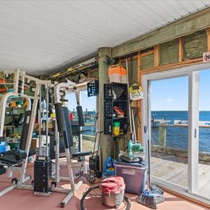 Weight Equipment conveys.
