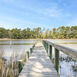 Dock