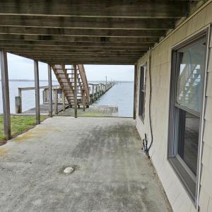 BOATHOUSE -5