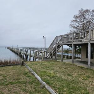 BOATHOUSE -9