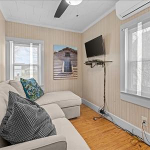 Photo #17 of 28036 HARBORTON RD, HARBORTON, VA 0.1 acres