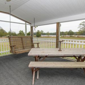Screened Porch
