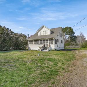 Photo #3 of 32533 CHINCOTEAGUE RD, WATTSVILLE, VA 37.0 acres